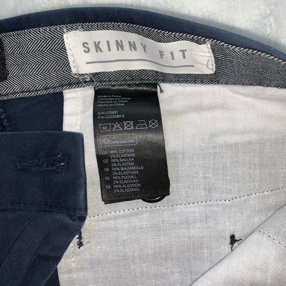 🔥H&M blue jeans with extra button (size 32) - Picture 2 of 5